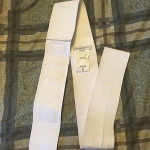 Motherhood Maternity Other - Maternity belly support band Motherhood Maternity Other - Maternity belly support band
